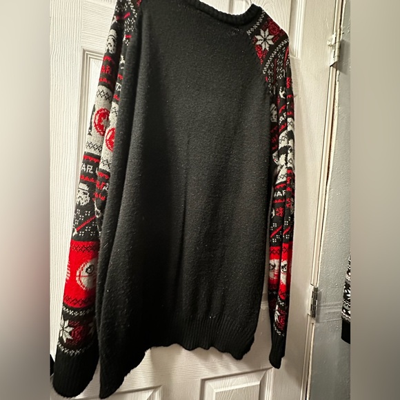 Star Wars Christmas Sweater - Picture 4 of 4